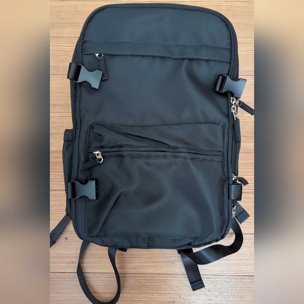 Black Vacuum Travel Backpack